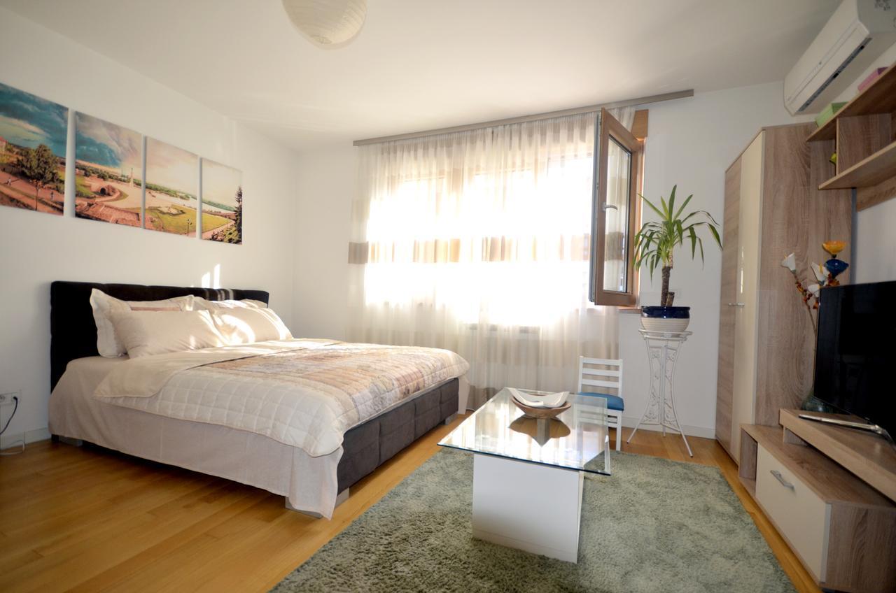 Clean&Cozy Apartments Novi Beograd Номер фото