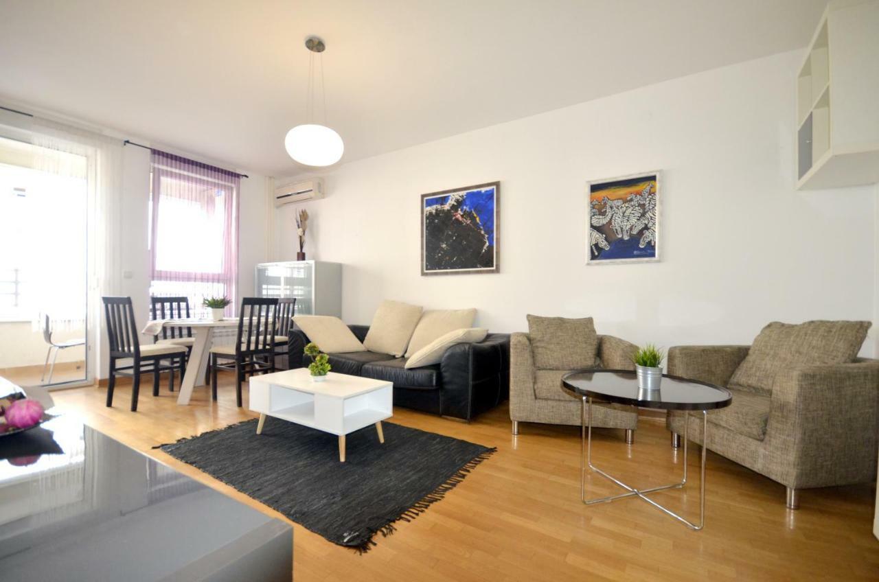 Clean&Cozy Apartments Novi Beograd Экстерьер фото