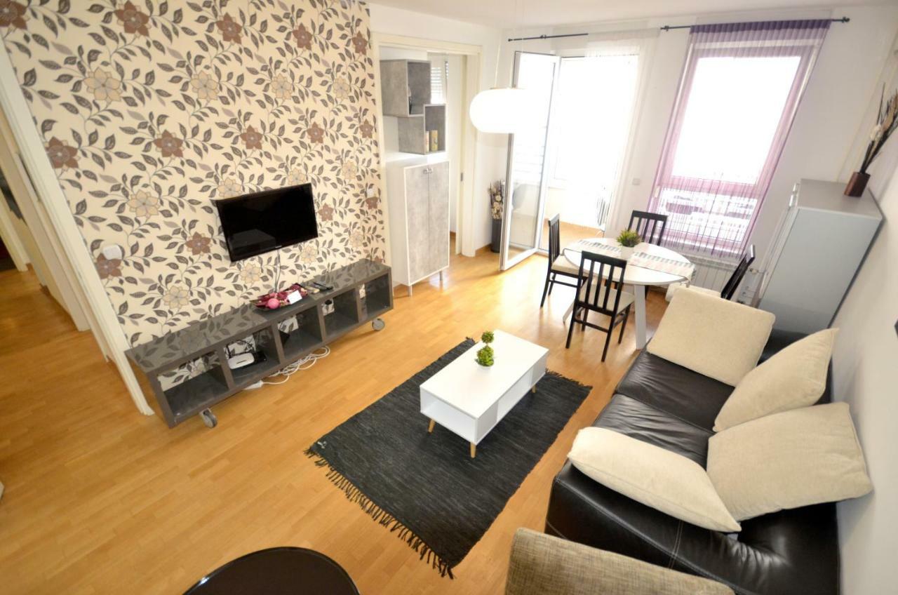 Clean&Cozy Apartments Novi Beograd Экстерьер фото