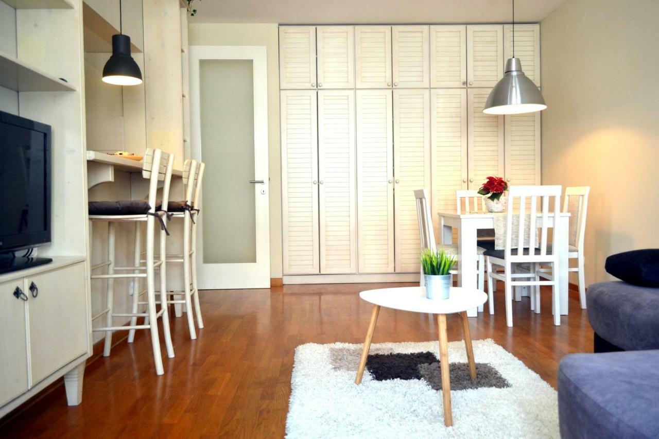 Clean&Cozy Apartments Novi Beograd Экстерьер фото